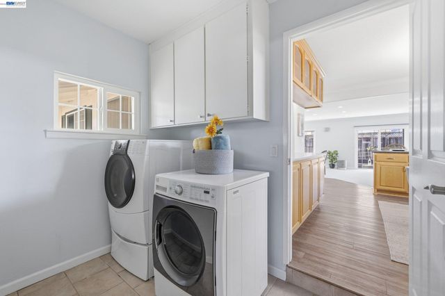 3325 Hudson Pl, Fremont, CA 94536