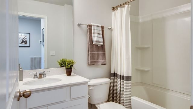 4910 Sandringham Lane, Murfreesboro, TN 37129