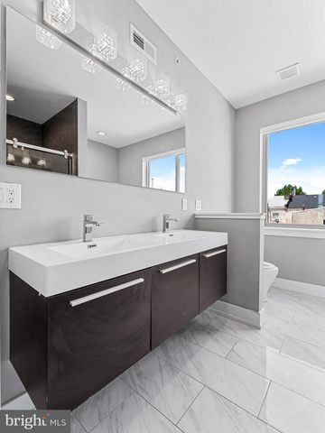 1433 N ORKNEY ST, Philadelphia, PA 19122