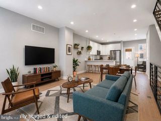 1433 N ORKNEY ST, Philadelphia, PA 19122