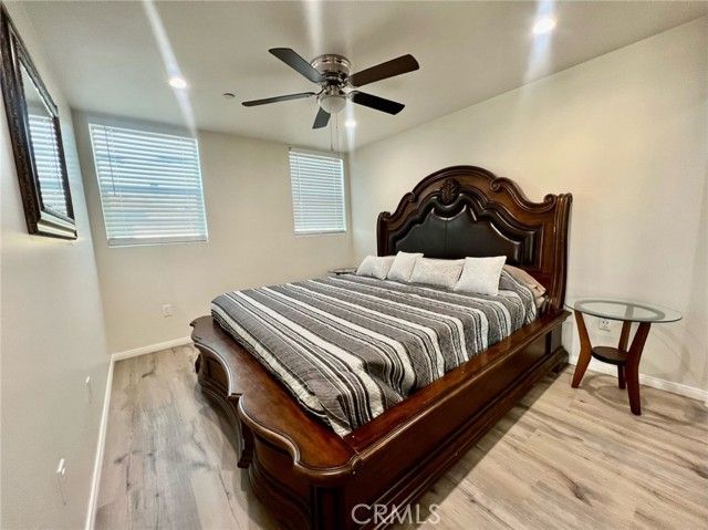 1013 E La Palma, Inglewood, CA 90301