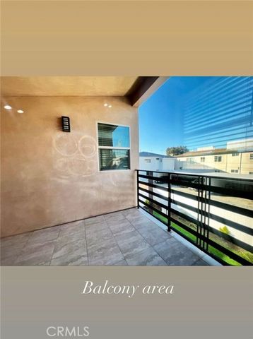 1013 E La Palma, Inglewood, CA 90301