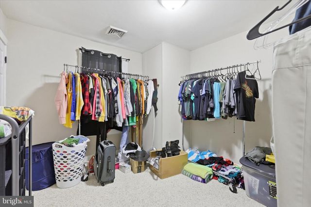 1815 HOLLY ST, Harrisburg, PA 17104