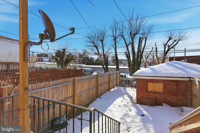 1815 HOLLY ST, Harrisburg, PA 17104