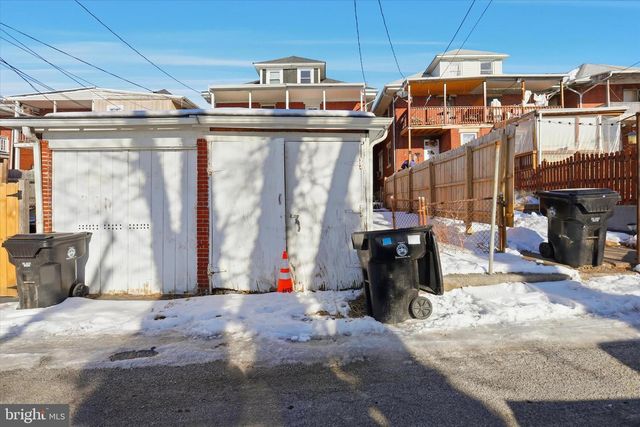 1815 HOLLY ST, Harrisburg, PA 17104