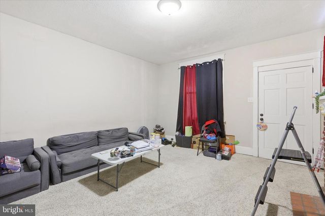 1815 HOLLY ST, Harrisburg, PA 17104