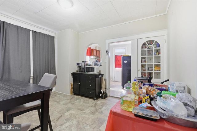 1815 HOLLY ST, Harrisburg, PA 17104