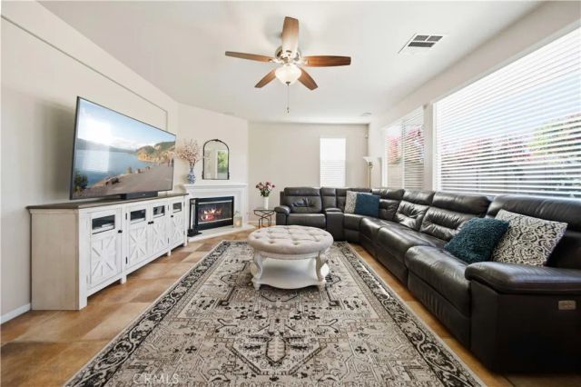 6545 Teasdale Street, Lancaster, CA 93536