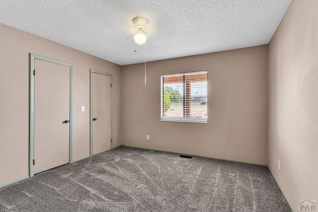 207 Fremont St, Penrose, CO 81226