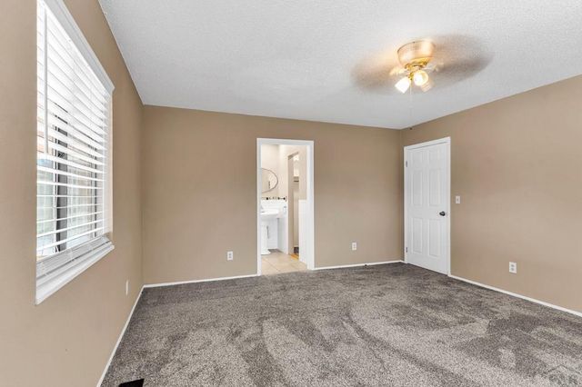 207 Fremont St, Penrose, CO 81226