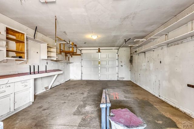 207 Fremont St, Penrose, CO 81226