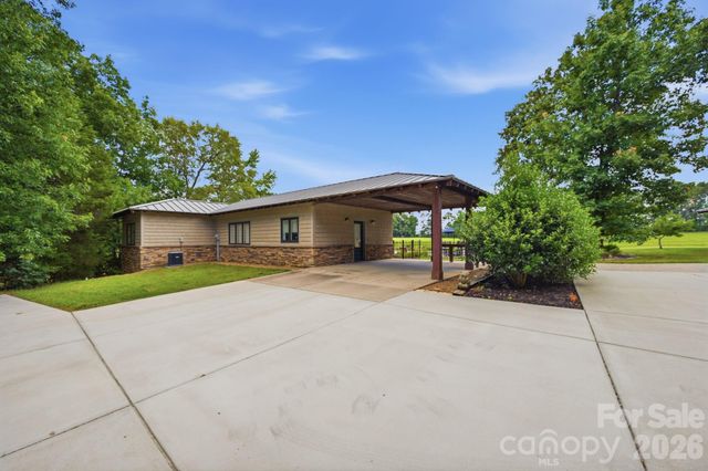 2545 N Rocky River Road, Lancaster, SC 29720