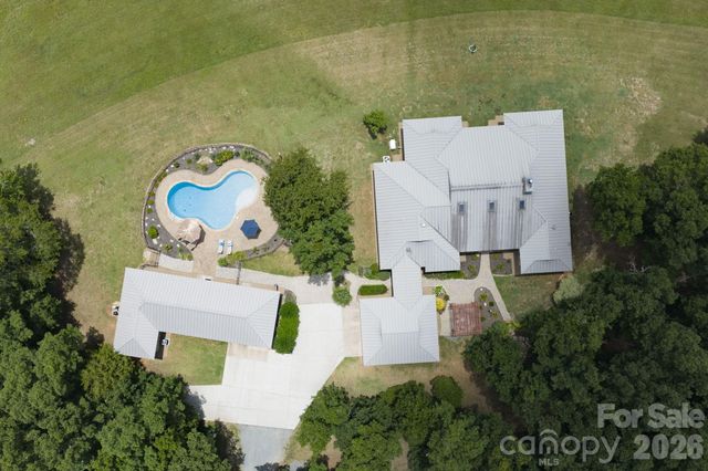 2545 N Rocky River Road, Lancaster, SC 29720