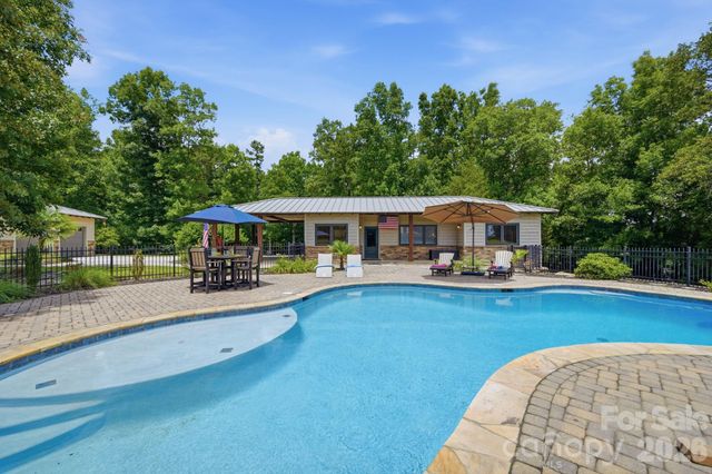 2545 N Rocky River Road, Lancaster, SC 29720