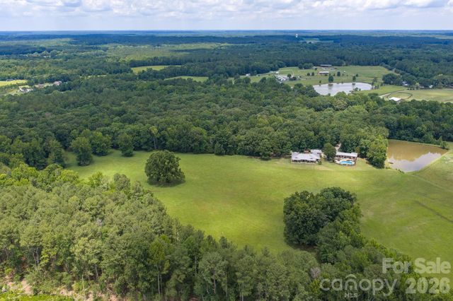 2545 N Rocky River Road, Lancaster, SC 29720