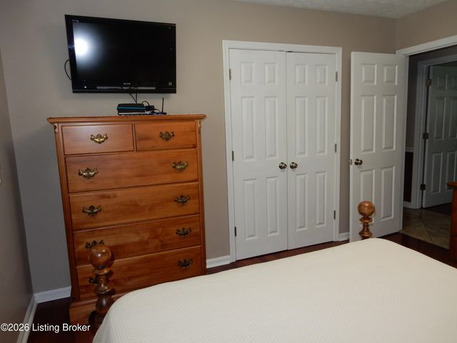 474 Cedar Grove Rd, Shepherdsville, KY 40165
