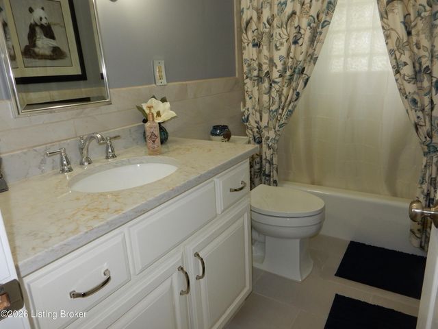 474 Cedar Grove Rd, Shepherdsville, KY 40165