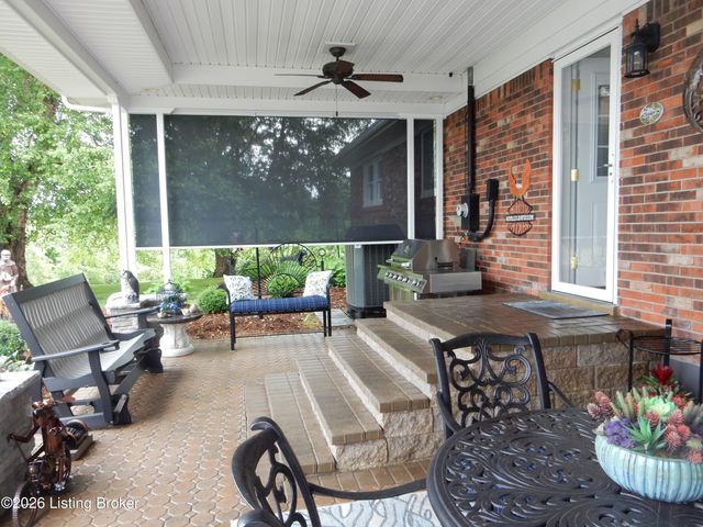474 Cedar Grove Rd, Shepherdsville, KY 40165