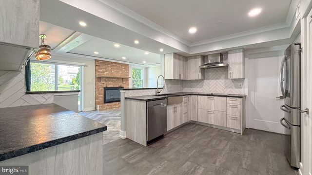 10 CEDARBROOK DR, Horsham, PA 19044