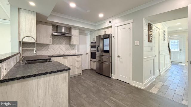 10 CEDARBROOK DR, Horsham, PA 19044