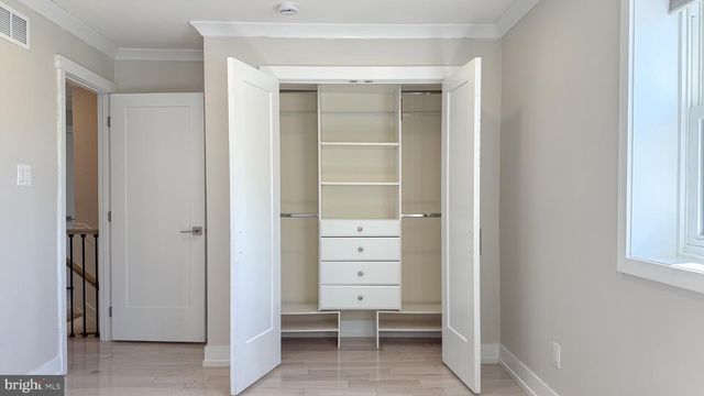 10 CEDARBROOK DR, Horsham, PA 19044