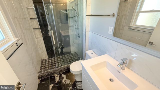 10 CEDARBROOK DR, Horsham, PA 19044