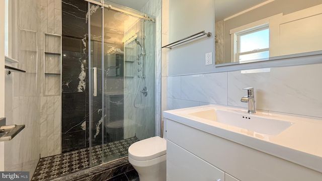 10 CEDARBROOK DR, Horsham, PA 19044