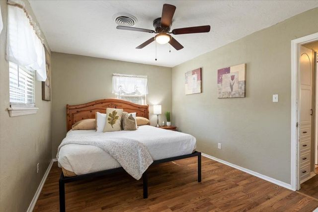 4017 SE Bedford Circle, Lawton, OK 73501