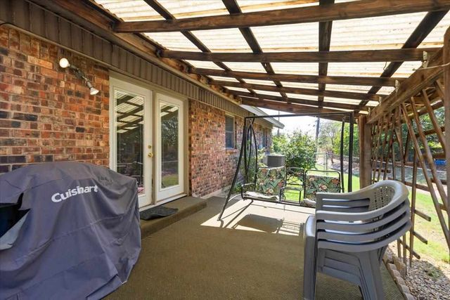 4017 SE Bedford Circle, Lawton, OK 73501