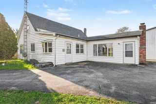 25412 State Road 2, South Bend, IN 46619