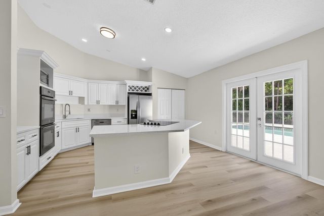16526 N 78th Rd Road N, The Acreage, FL 33470