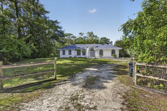 16526 N 78th Rd Road N, The Acreage, FL 33470