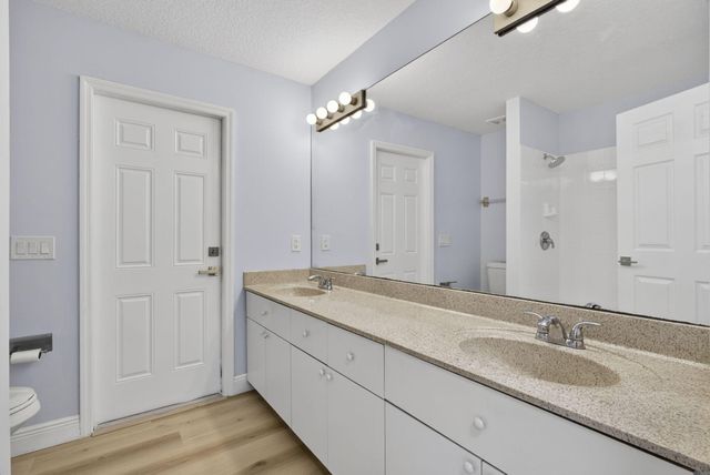 16526 N 78th Rd Road N, The Acreage, FL 33470