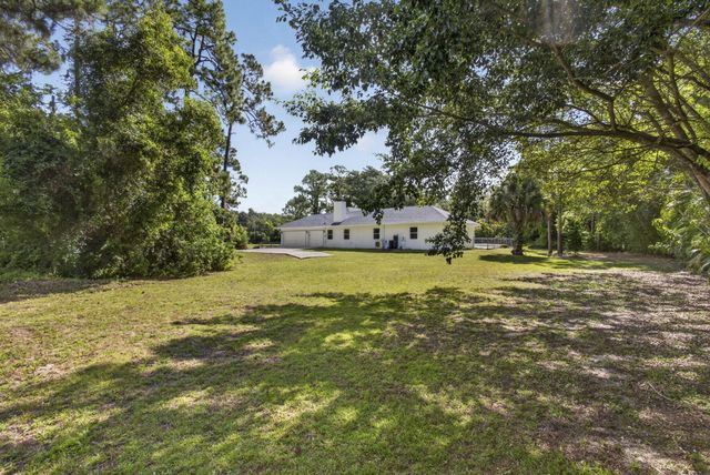 16526 N 78th Rd Road N, The Acreage, FL 33470