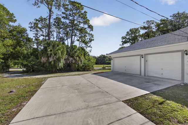 16526 N 78th Rd Road N, The Acreage, FL 33470