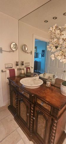 2805 Veronia Drive 107, Palm Beach Gardens, FL 33410