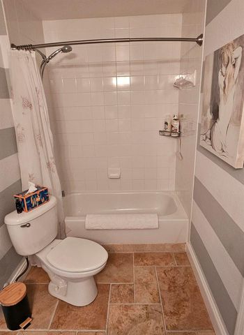 2805 Veronia Drive 107, Palm Beach Gardens, FL 33410