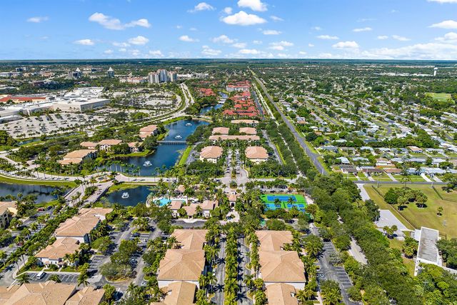 2805 Veronia Drive 107, Palm Beach Gardens, FL 33410