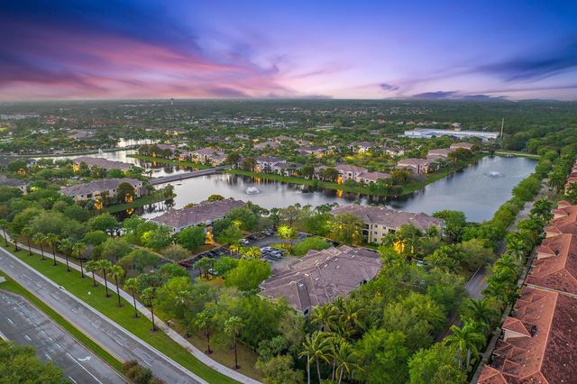 2805 Veronia Drive 107, Palm Beach Gardens, FL 33410