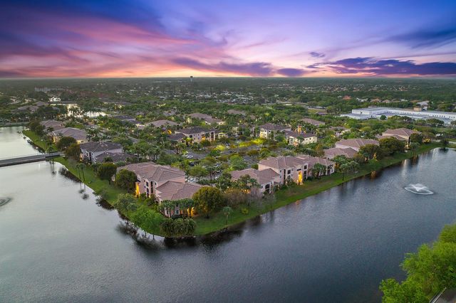 2805 Veronia Drive 107, Palm Beach Gardens, FL 33410