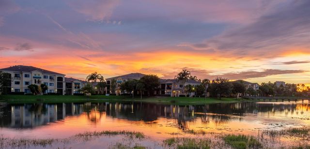 2805 Veronia Drive 107, Palm Beach Gardens, FL 33410
