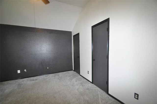 2212 SW 135th Place, Oklahoma City, OK 73170