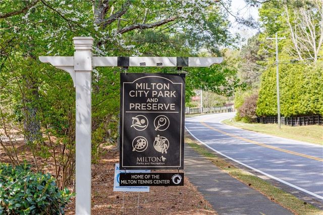 1770 Highgrove Club Drive, Milton, GA 30004