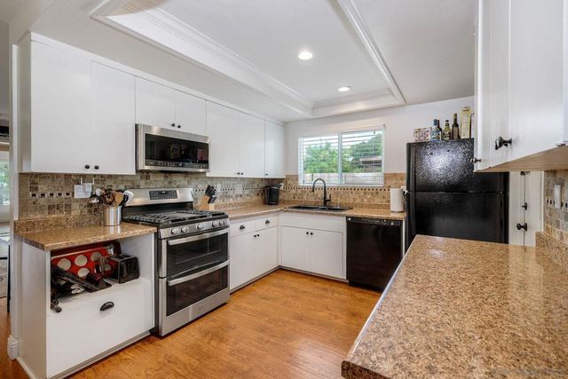 8648 Vista Del Verde, El Cajon, CA 92021