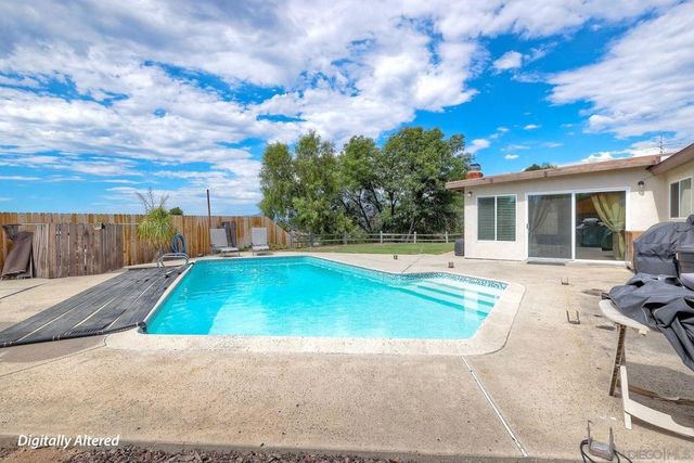 8648 Vista Del Verde, El Cajon, CA 92021