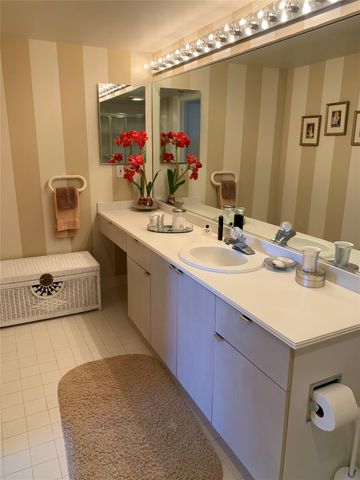 4101 N Ocean Blvd D1701, Boca Raton, FL 33431