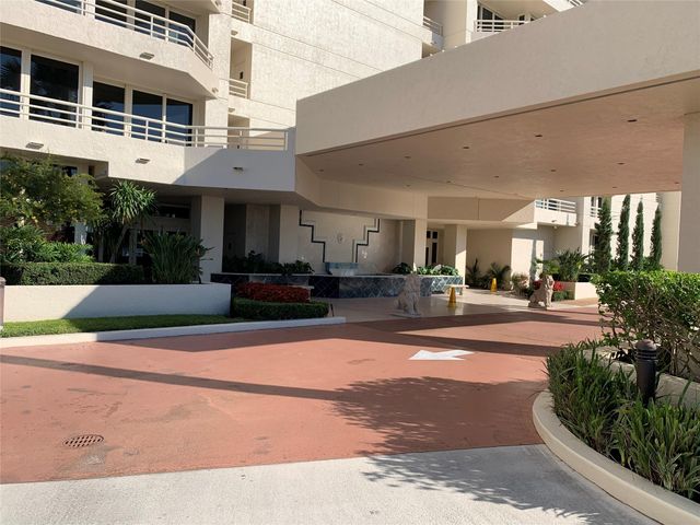 4101 N Ocean Blvd D1701, Boca Raton, FL 33431