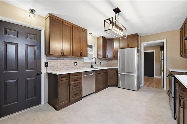 2806 N River Boulevard, Independence, MO 64050