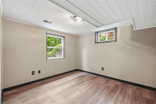 2806 N River Boulevard, Independence, MO 64050