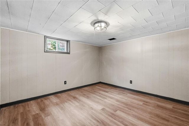 2806 N River Boulevard, Independence, MO 64050